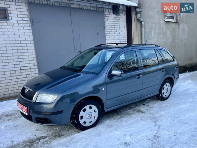 Чорний Шкода Фабія, об'ємом двигуна 1.4 л та пробігом 160 тис. км за 6450 $, фото 3 на Automoto.ua