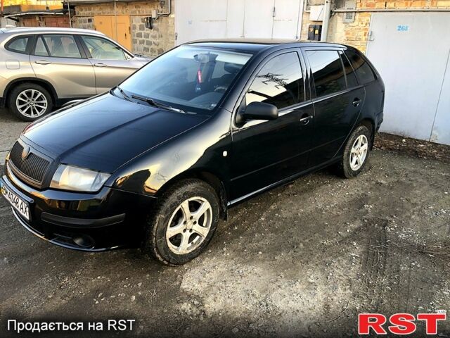 Чорний Шкода Фабія, об'ємом двигуна 1.2 л та пробігом 360 тис. км за 3600 $, фото 3 на Automoto.ua