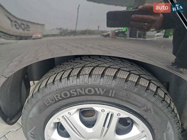 Чорний Шкода Фабія, об'ємом двигуна 1.4 л та пробігом 228 тис. км за 4750 $, фото 73 на Automoto.ua