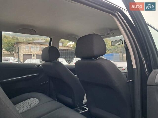 Чорний Шкода Фабія, об'ємом двигуна 1.4 л та пробігом 228 тис. км за 4750 $, фото 43 на Automoto.ua