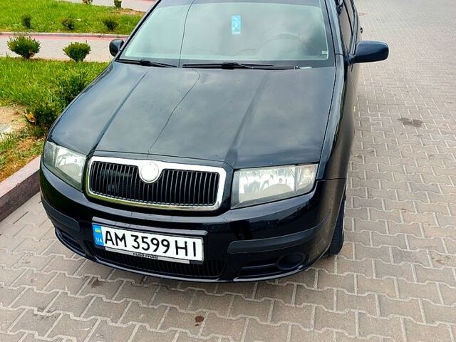 Чорний Шкода Фабія, об'ємом двигуна 1.4 л та пробігом 262 тис. км за 4300 $, фото 6 на Automoto.ua