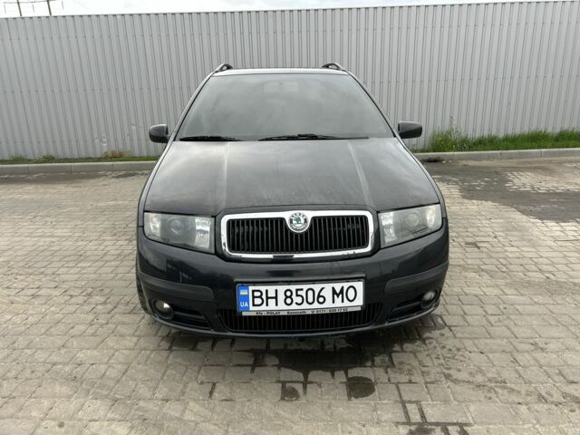 Чорний Шкода Фабія, об'ємом двигуна 1.4 л та пробігом 226 тис. км за 3900 $, фото 1 на Automoto.ua