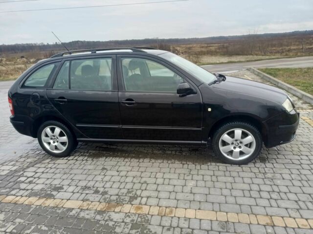 Чорний Шкода Фабія, об'ємом двигуна 1.4 л та пробігом 216 тис. км за 4500 $, фото 6 на Automoto.ua