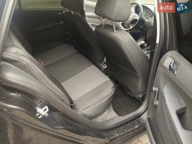 Черный Шкода Фабия, объемом двигателя 1.9 л и пробегом 315 тыс. км за 4890 $, фото 31 на Automoto.ua