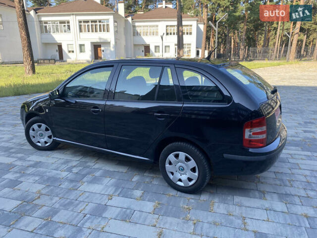 Черный Шкода Фабия, объемом двигателя 1.4 л и пробегом 201 тыс. км за 4750 $, фото 21 на Automoto.ua