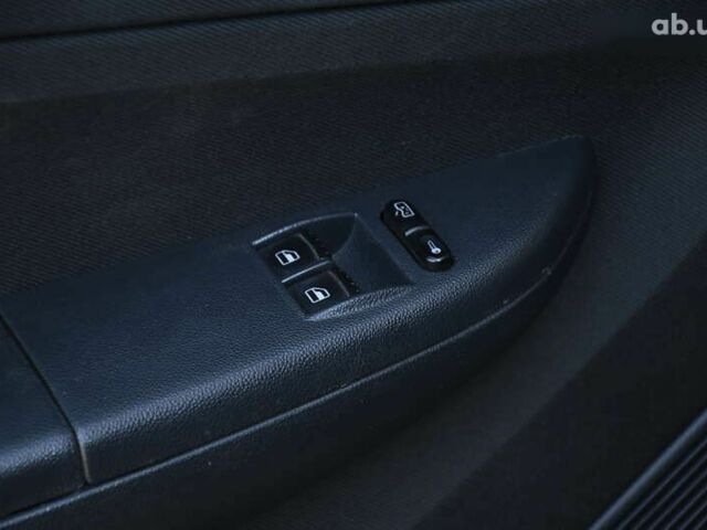 Шкода Фабия 2007 в Бердичеве на Automoto.ua Черный Шкода Фабия, объемом двигателя 1.4 л и пробегом 212 тыс. км за 4999 $, фото 17 на Automoto.ua