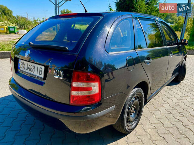 Черный Шкода Фабия, объемом двигателя 1.2 л и пробегом 262 тыс. км за 3800 $, фото 9 на Automoto.ua
