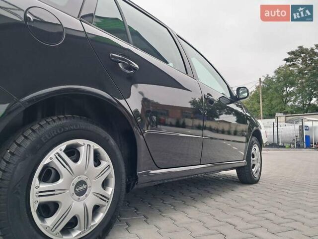 Чорний Шкода Фабія, об'ємом двигуна 1.4 л та пробігом 228 тис. км за 4750 $, фото 39 на Automoto.ua