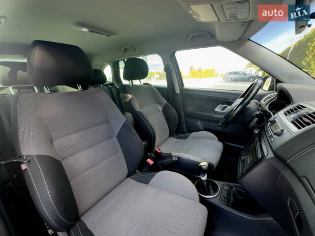 Чорний Шкода Фабія, об'ємом двигуна 1.6 л та пробігом 219 тис. км за 6500 $, фото 30 на Automoto.ua