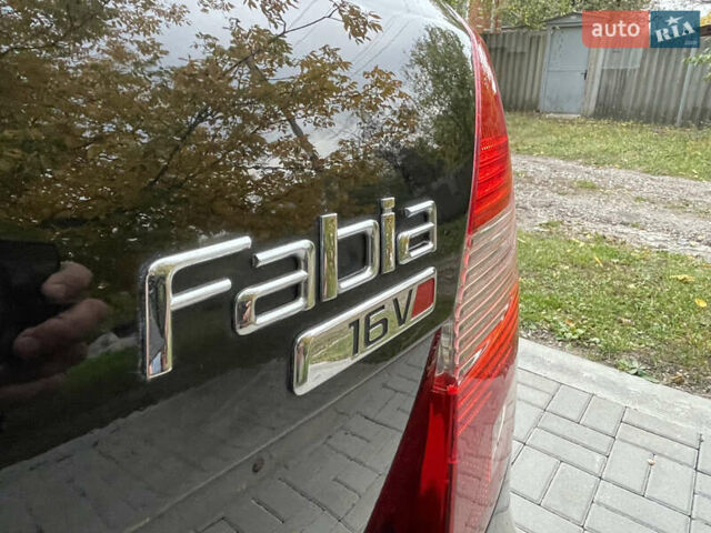 Чорний Шкода Фабія, об'ємом двигуна 1.6 л та пробігом 190 тис. км за 6200 $, фото 24 на Automoto.ua