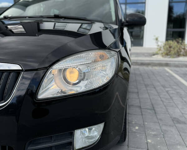 Чорний Шкода Фабія, об'ємом двигуна 1.6 л та пробігом 219 тис. км за 6500 $, фото 13 на Automoto.ua