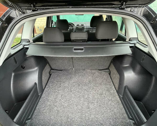 Чорний Шкода Фабія, об'ємом двигуна 1.6 л та пробігом 212 тис. км за 6100 $, фото 11 на Automoto.ua