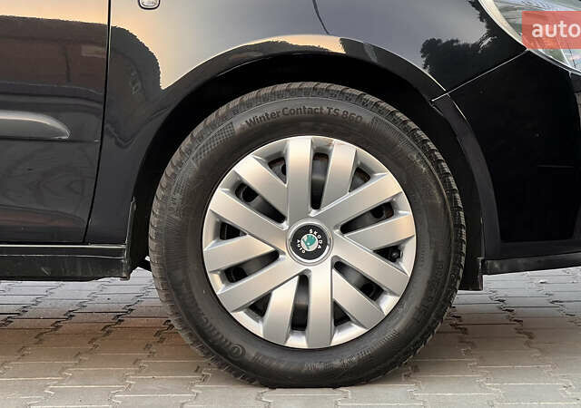 Черный Шкода Фабия, объемом двигателя 1.4 л и пробегом 195 тыс. км за 5850 $, фото 18 на Automoto.ua