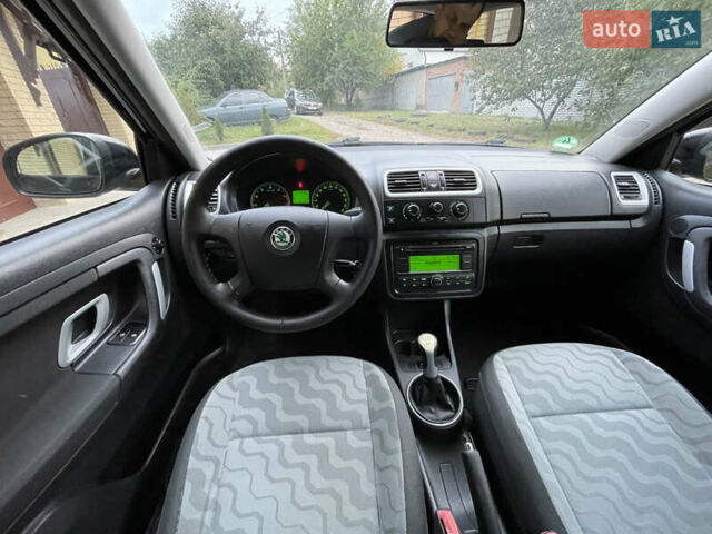 Чорний Шкода Фабія, об'ємом двигуна 1.6 л та пробігом 190 тис. км за 6200 $, фото 19 на Automoto.ua