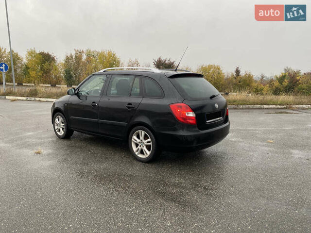 Черный Шкода Фабия, объемом двигателя 1.9 л и пробегом 197 тыс. км за 6000 $, фото 3 на Automoto.ua