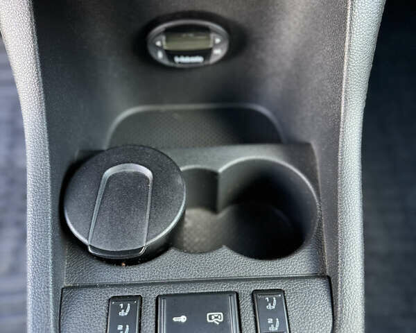 Чорний Шкода Фабія, об'ємом двигуна 1.6 л та пробігом 219 тис. км за 6500 $, фото 34 на Automoto.ua