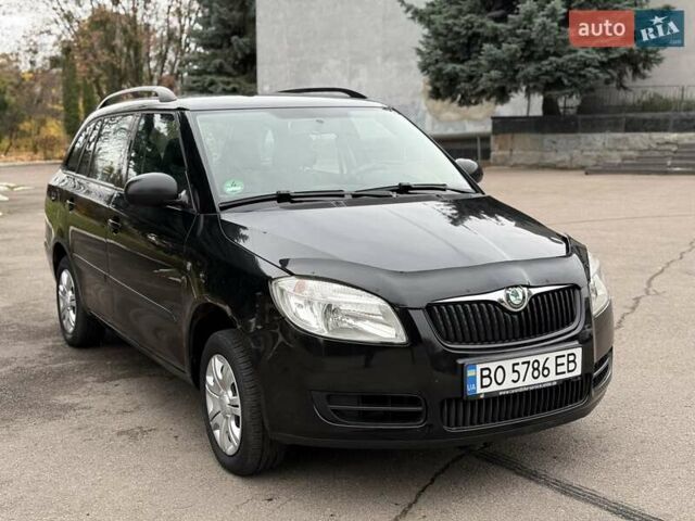 Черный Шкода Фабия, объемом двигателя 1.2 л и пробегом 225 тыс. км за 3250 $, фото 10 на Automoto.ua