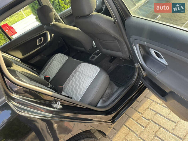 Чорний Шкода Фабія, об'ємом двигуна 1.4 л та пробігом 197 тис. км за 5750 $, фото 11 на Automoto.ua
