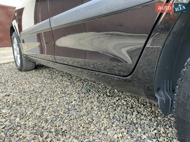 Шкода Фабия 2008 в Калуше на Automoto.ua Черный Шкода Фабия, объемом двигателя 1.6 л и пробегом 203 тыс. км за 5850 $, фото 29 на Automoto.ua