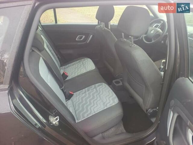 Чорний Шкода Фабія, об'ємом двигуна 1.4 л та пробігом 225 тис. км за 5600 $, фото 21 на Automoto.ua