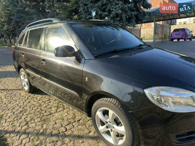 Чорний Шкода Фабія, об'ємом двигуна 1.2 л та пробігом 237 тис. км за 5200 $, фото 2 на Automoto.ua