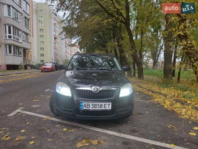 Черный Шкода Фабия, объемом двигателя 1.4 л и пробегом 233 тыс. км за 5300 $, фото 37 на Automoto.ua