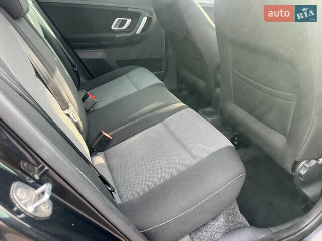 Черный Шкода Фабия, объемом двигателя 1.6 л и пробегом 169 тыс. км за 6350 $, фото 46 на Automoto.ua