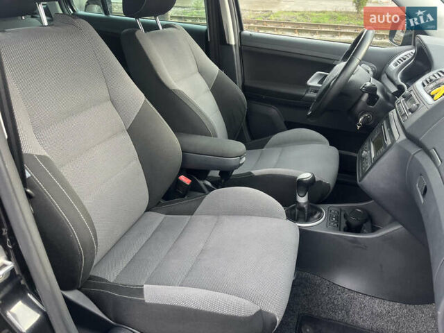 Черный Шкода Фабия, объемом двигателя 1.6 л и пробегом 169 тыс. км за 6350 $, фото 58 на Automoto.ua