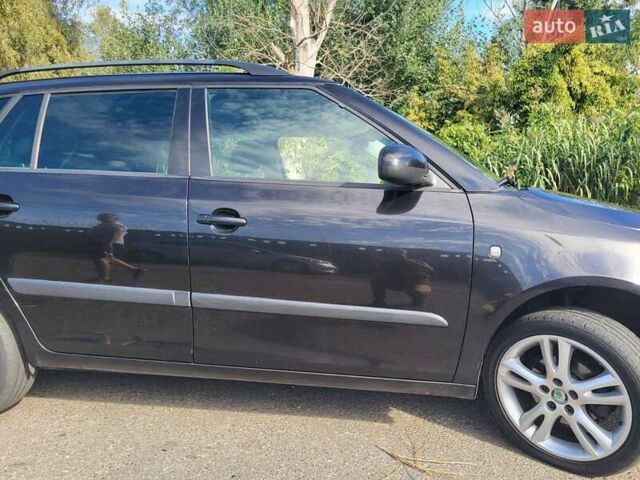 Чорний Шкода Фабія, об'ємом двигуна 1.39 л та пробігом 260 тис. км за 5000 $, фото 10 на Automoto.ua