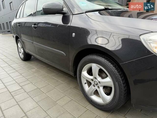 Чорний Шкода Фабія, об'ємом двигуна 1.39 л та пробігом 195 тис. км за 5450 $, фото 20 на Automoto.ua