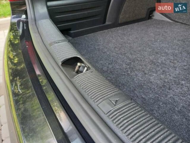 Черный Шкода Фабия, объемом двигателя 1.6 л и пробегом 210 тыс. км за 6500 $, фото 53 на Automoto.ua