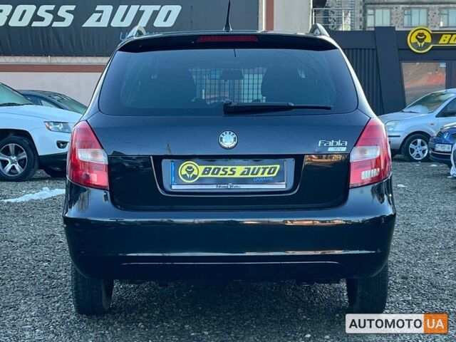 Черный Шкода Фабия, объемом двигателя 1.4 л и пробегом 190 тыс. км за 5400 $, фото 4 на Automoto.ua