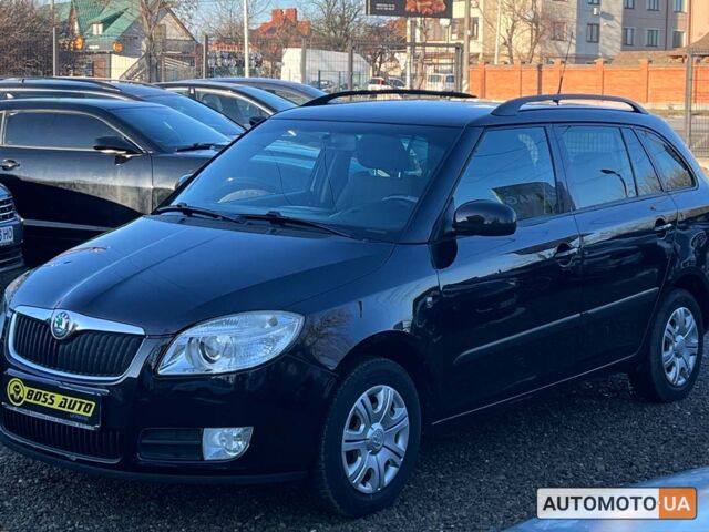 Черный Шкода Фабия, объемом двигателя 1.4 л и пробегом 190 тыс. км за 5400 $, фото 2 на Automoto.ua
