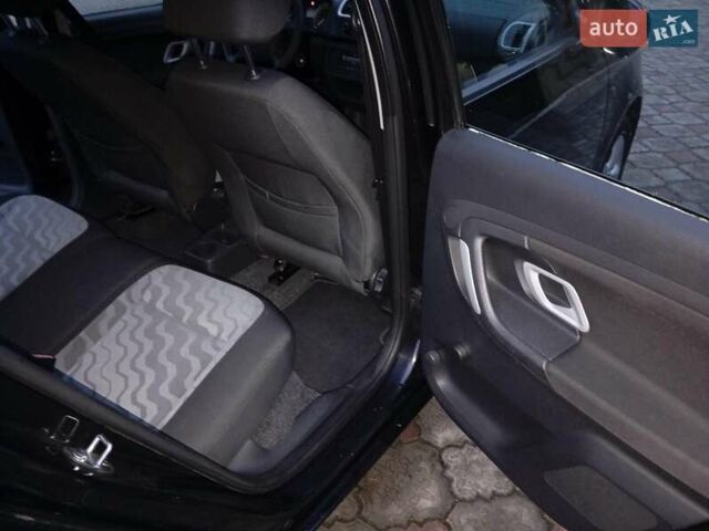 Чорний Шкода Фабія, об'ємом двигуна 1.39 л та пробігом 220 тис. км за 5300 $, фото 16 на Automoto.ua