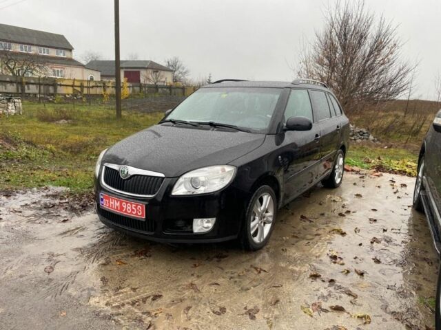 Чорний Шкода Фабія, об'ємом двигуна 1.4 л та пробігом 210 тис. км за 5800 $, фото 1 на Automoto.ua