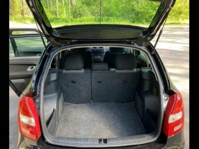 Шкода Фабия 2008 в Черкассах на Automoto.ua Черный Шкода Фабия, объемом двигателя 0 л и пробегом 220 тыс. км за 5300 $, фото 5 на Automoto.ua