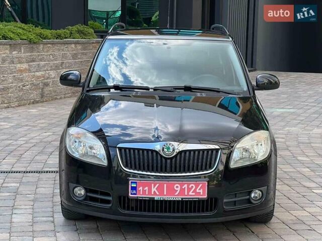 Черный Шкода Фабия, объемом двигателя 1.4 л и пробегом 183 тыс. км за 5500 $, фото 4 на Automoto.ua