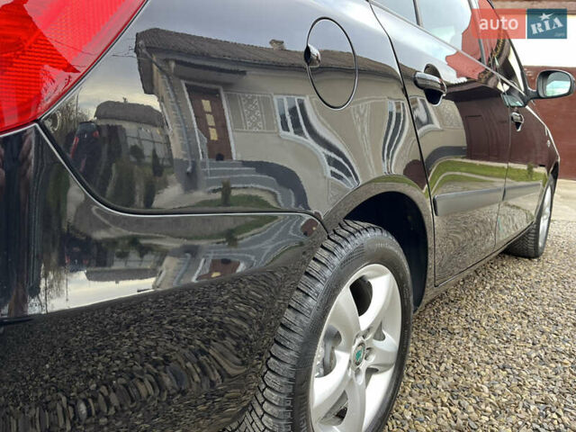 Шкода Фабия 2008 в Калуше на Automoto.ua Черный Шкода Фабия, объемом двигателя 1.6 л и пробегом 203 тыс. км за 5850 $, фото 20 на Automoto.ua