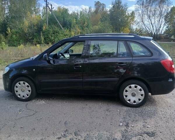 Чорний Шкода Фабія, об'ємом двигуна 0 л та пробігом 222 тис. км за 5150 $, фото 2 на Automoto.ua