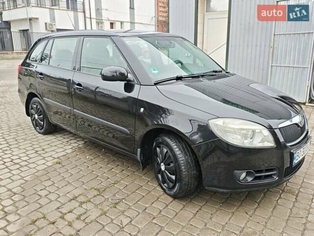 Черный Шкода Фабия, объемом двигателя 1.39 л и пробегом 242 тыс. км за 4850 $, фото 7 на Automoto.ua