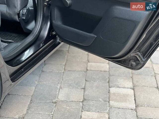Черный Шкода Фабия, объемом двигателя 1.4 л и пробегом 183 тыс. км за 5500 $, фото 21 на Automoto.ua