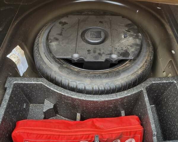 Шкода Фабія 2008 у Тысменице на Automoto.ua Чорний Шкода Фабія, об'ємом двигуна 1.4 л та пробігом 227 тис. км за 5250 $, фото 20 на Automoto.ua