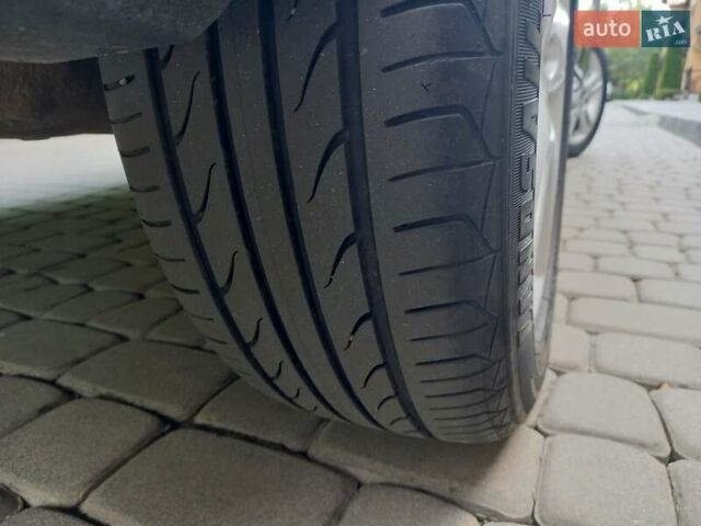 Черный Шкода Фабия, объемом двигателя 1.6 л и пробегом 210 тыс. км за 6500 $, фото 76 на Automoto.ua