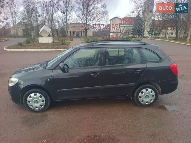 Чорний Шкода Фабія, об'ємом двигуна 1.4 л та пробігом 225 тис. км за 5600 $, фото 17 на Automoto.ua