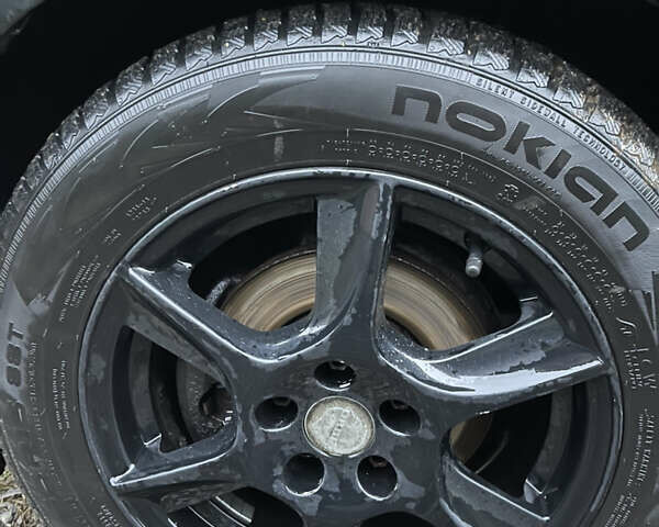 Черный Шкода Фабия, объемом двигателя 1.42 л и пробегом 243 тыс. км за 5000 $, фото 16 на Automoto.ua