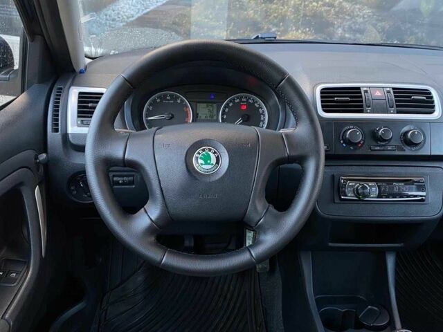 Шкода Фабия 2008 в Одессе на Automoto.ua Черный Шкода Фабия, объемом двигателя 1.4 л и пробегом 114 тыс. км за 6182 $, фото 12 на Automoto.ua