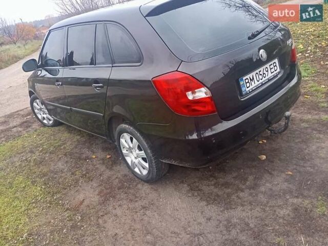 Черный Шкода Фабия, объемом двигателя 1.39 л и пробегом 186 тыс. км за 4750 $, фото 8 на Automoto.ua
