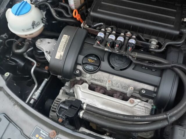 Черный Шкода Фабия, объемом двигателя 1.4 л и пробегом 212 тыс. км за 6300 $, фото 7 на Automoto.ua