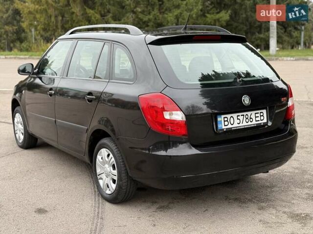 Черный Шкода Фабия, объемом двигателя 1.2 л и пробегом 225 тыс. км за 3250 $, фото 22 на Automoto.ua
