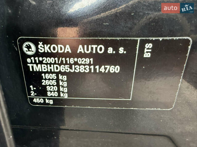 Черный Шкода Фабия, объемом двигателя 1.6 л и пробегом 238 тыс. км за 6800 $, фото 47 на Automoto.ua